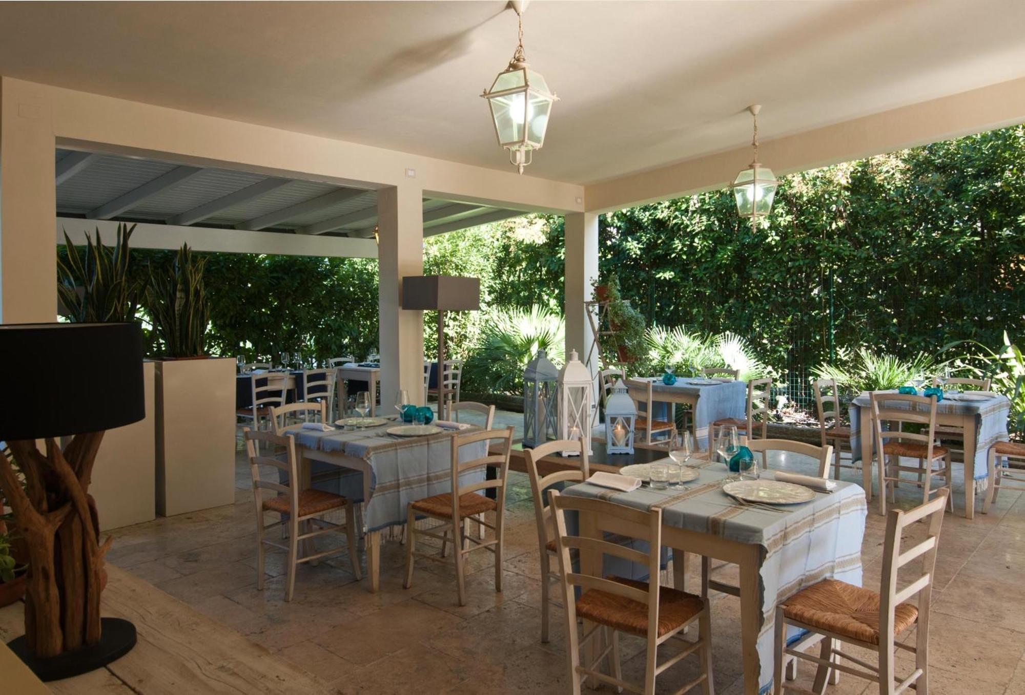 Hotel Residence Stella Del Mare Vada Bagian luar foto